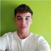 Alumno matriculado en Medicina, orientado a ESO o Bachiller.